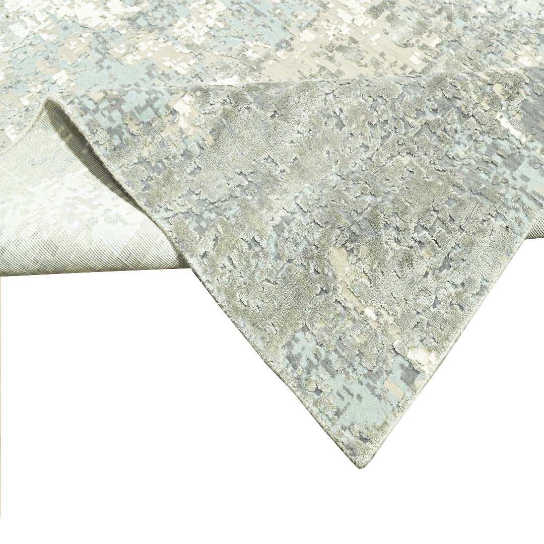 Texture Tales Handloom Viscose Rug.