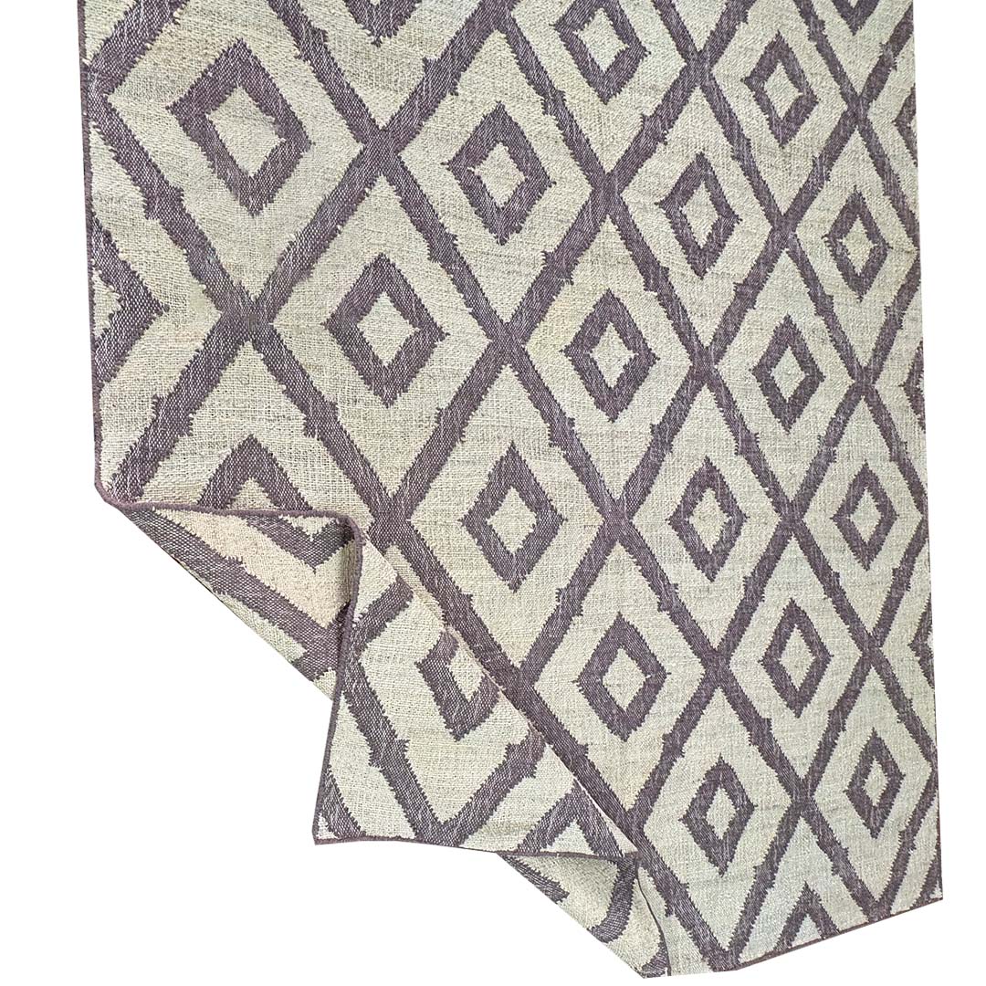 Earthy Elegance Handknotted Jute Rug