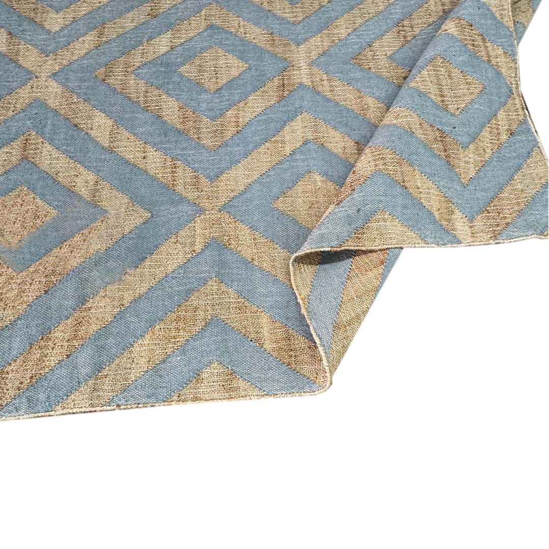 Earthy Elegance Handknotted Jute Rug