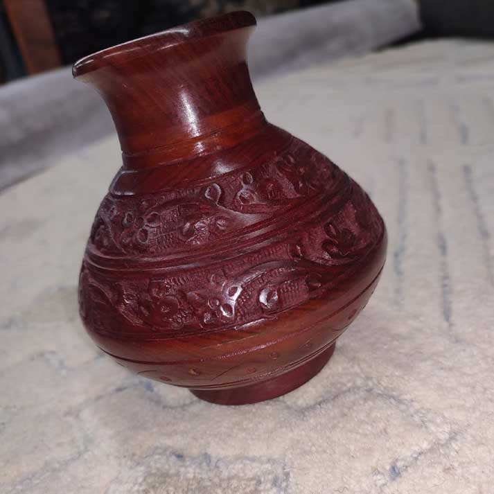 Handcrafted Wooden Vase with Floral Carving – Decorative Home Accent