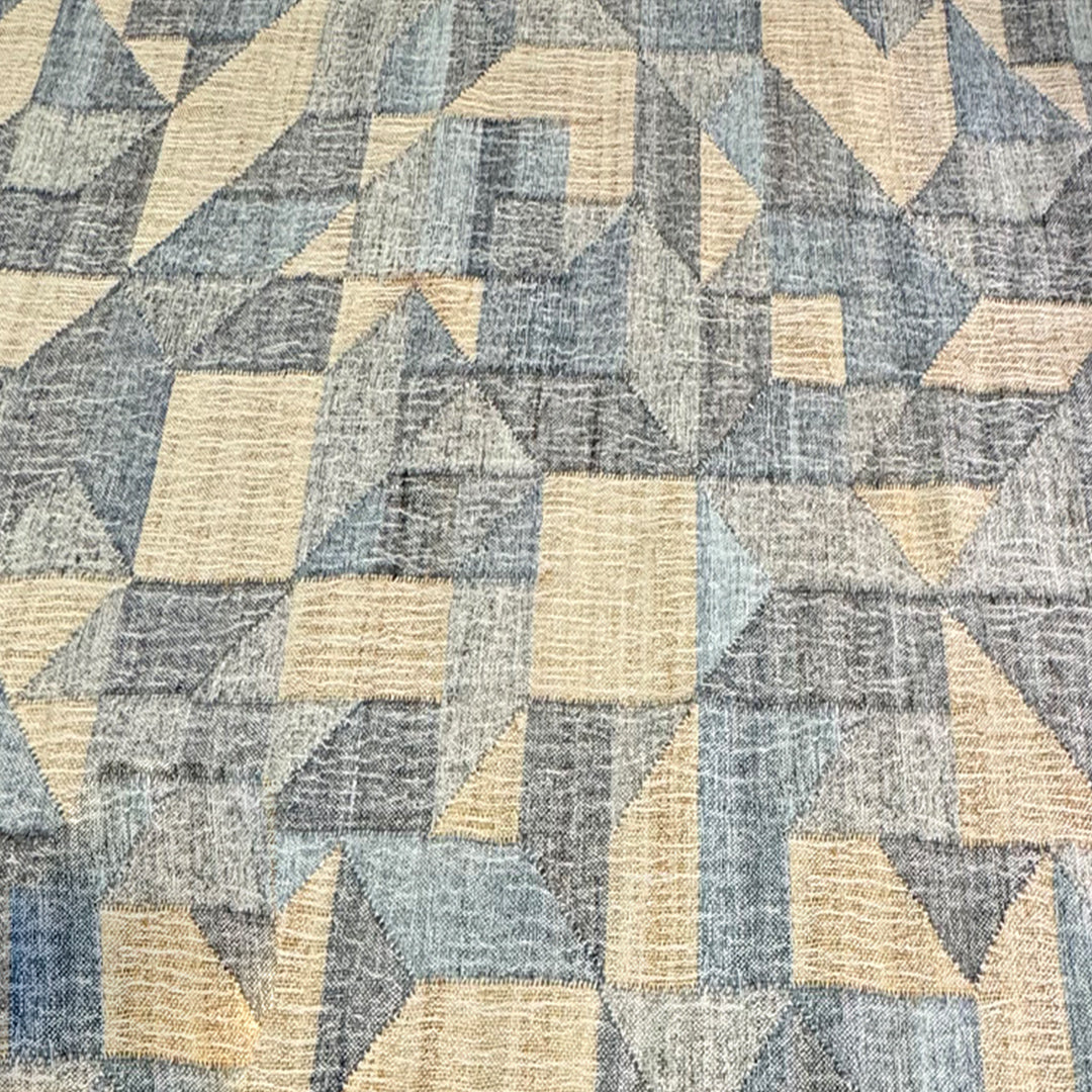 Earthy Elegance Handknotted Jute Rug