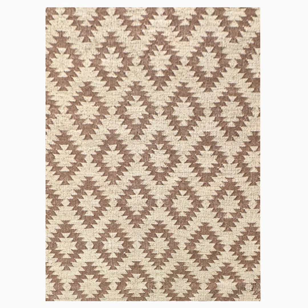 Earthy Elegance Handknotted Jute Rug